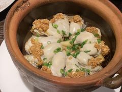 砂锅蒜蓉蒸生蚝-甄御•海鲜新青岛菜(麦岛店)