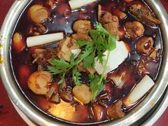 -佘记全家福芋儿鸡(向阳街总店)
