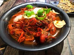 -龙虾风暴(松江店)
