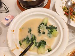 -梦都海鲜酒家(万达广场江桥店)