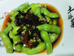 凉拌毛豆-美膳居川菜馆油焖大虾烧烤(卓刀泉店)