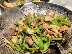-费大厨辣椒炒肉(黄兴中心广场店)