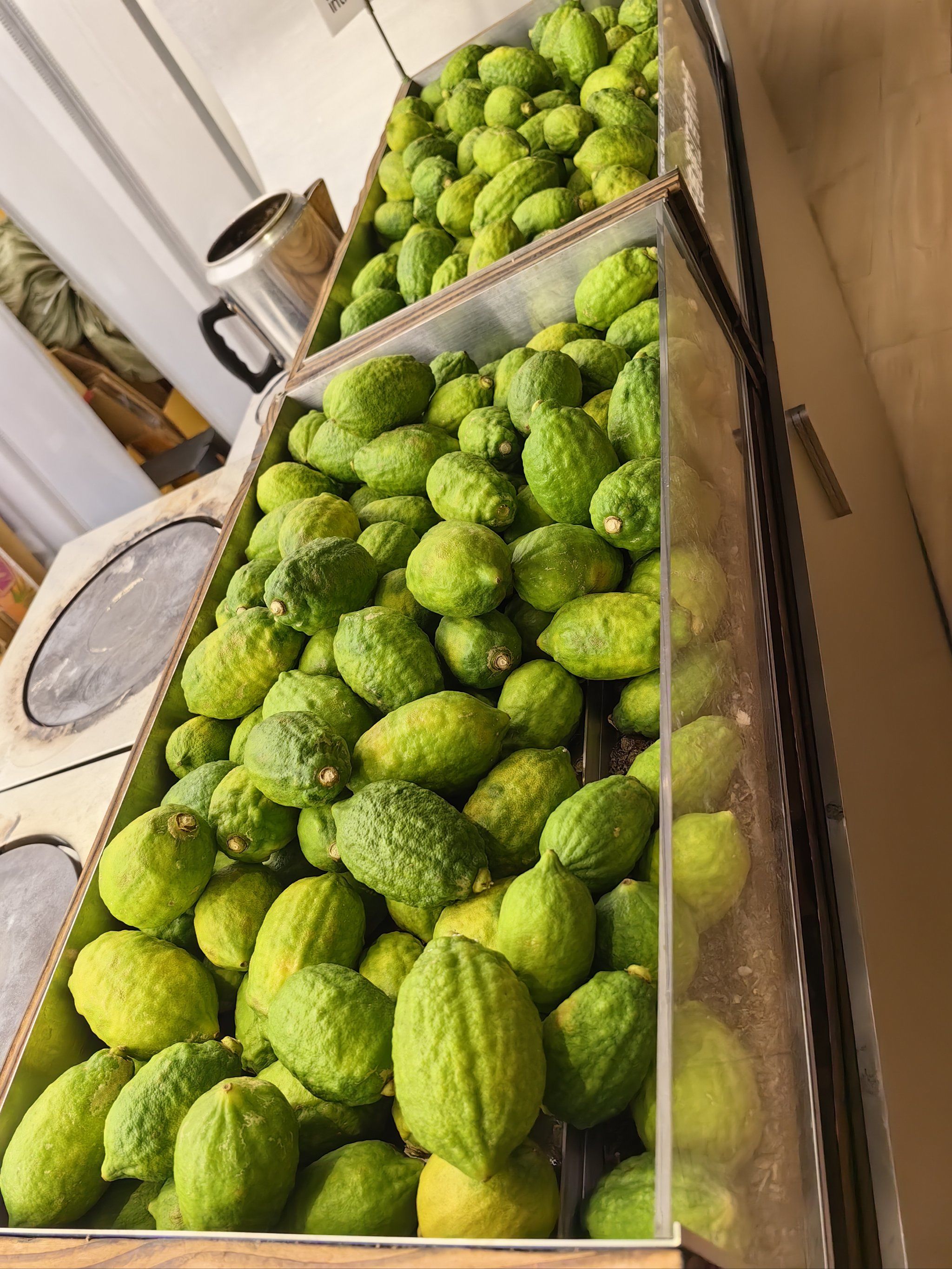 手打柠檬 #想记录下此刻 #网红饮品打卡 #饮品 #柠檬茶 #创意饮 