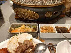 -山焱·炭火自助烤肉(周浦万达店)