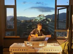 -平措康桑·和牛自助观景餐厅(布达拉宫店)
