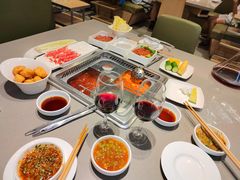 -海底捞火锅(杭州萧山宝龙广场店)