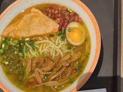 -大食代美食广场(上海中心店)