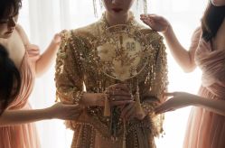 -Renee芮亦婚纱