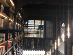 -CGV影城(滨江天街IMAX店)