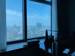 -上海龙之梦万丽酒店