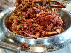 -凤凰路何眼镜香辣蟹(花果园店)