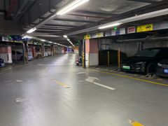 -近铁城市广场-停车场