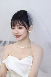 -艾米丽婚纱礼服