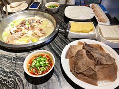 招牌毛肚-天都火锅酒楼(虹梅南路店)