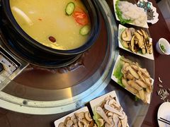 -野菌皇海景野生菌火锅(滨海大道店)