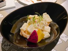 -穹六人间 people 6(岳阳路店)