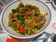 泡辣椒炒牛肉-壹盏灯(蚂蚁工房店)