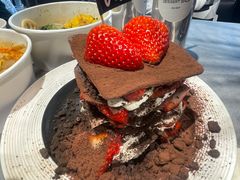 -W COLLECTIVE  DESSERT SHOP