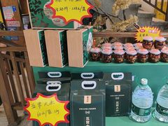 -黄泥岗·地道湖北菜(奥特莱斯店)