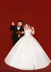 -雅云婚纱摄影工作室旗舰店