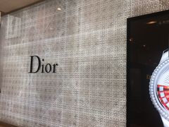 -DIOR迪奥(德基广场女装店)