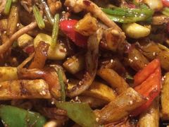 -炭舍干锅·烤鱼(扬名广场店)