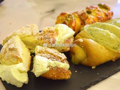 蜜瓜面包-LAB Strathfield