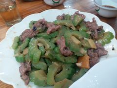 凉瓜炒牛肉-南记食粥坊·宵夜大排档(莲花总店)