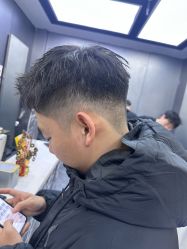 -米可造型烫发染发