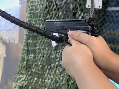 -都市枪神实弹射击俱乐部