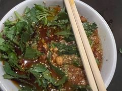 -万记麻辣烫国展总店