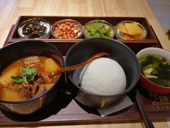 招牌牛腩饭套餐-牛腩之旅·牛腩牛杂煲(光启城美食城店)