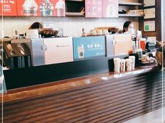大堂-星巴克(广州番禺钻汇广场分店)