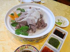 手把羊肉-德乐海蒙餐