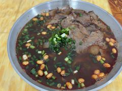 -覃肥叔桂林米粉(粮道街店)
