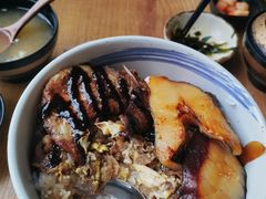 鹅肝肥牛盖浇饭和鳕鱼套餐-阿吾罗日本料理(K11艺术中心店)