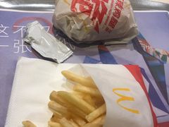 -麦当劳(世贸店)