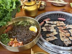 -朴小妹人参鸡汤火锅(长白山万达店)