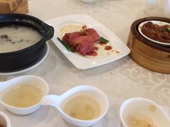 -御满江海鲜酒家(洛溪新城店)