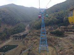 -浙东第一尖雪山欢乐谷