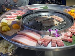 -哈哈碳都·牛肋条无限自助烤肉(宝龙店)