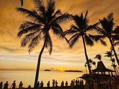 -Sunset Bar(丹绒亚路香格里拉店)