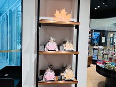 -Laderach 莱德拉(上海环贸iapm店)