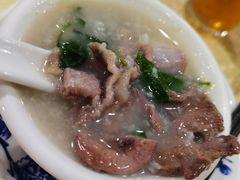 -标记美食新鲜猪杂(兴南大道店)