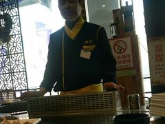 -悦巷海鲜自助铁板烧(秦皇东大街店)