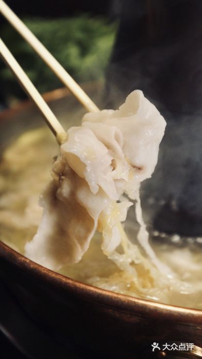 牛九铜火锅图片