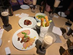 -穹六人间 people 6(岳阳路店)