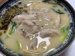-明呈黄鱼面馆(斜土路店)