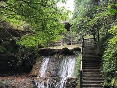 -夏霖九天银瀑风景区