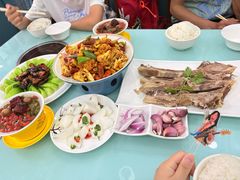 -伊源鼎盛餐饮服务有限公司